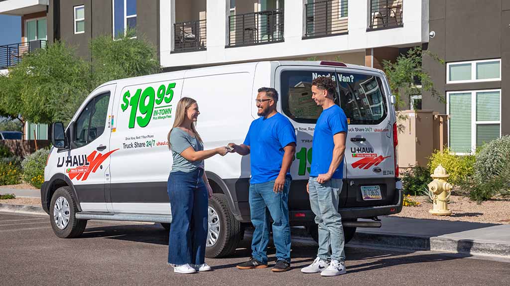 Essential Guide How Much to Tip Movers in 2024 Moving Help®